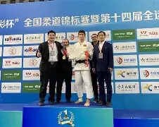 AYX中国-岭北雷霆队鏖战东海金雕队,柔道锦标赛火力全开,转换速度占优。争冠格局再洗牌